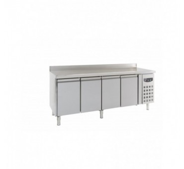 Table réfrigérée bord relevé 4 portes Table réfrigérée bord relevé 4 portes