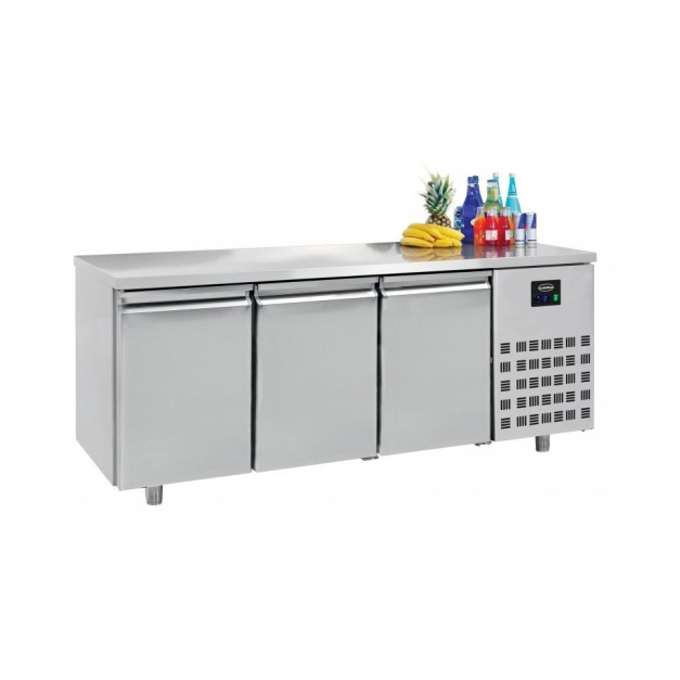 700 table réfrigérée 3 portes