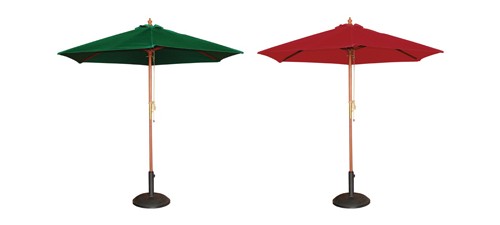 Parasols de terrasse de bars et restaurants